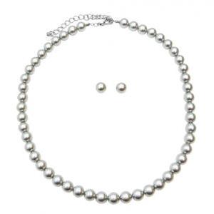 Lite Grey Pearls Necklace Set Stud Pearls Earrings..