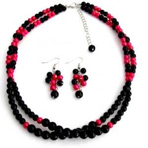 Twisted Double Strand Necklace Magenta And Black..