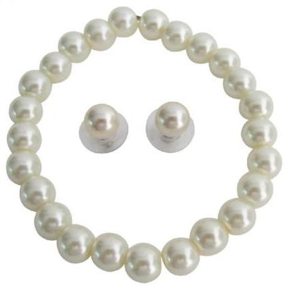 Classic Pearl Stretchable Bracelet Ivory Pearl..