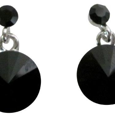 Formal Wear Gorgeous Black Crystal Stud Earrings