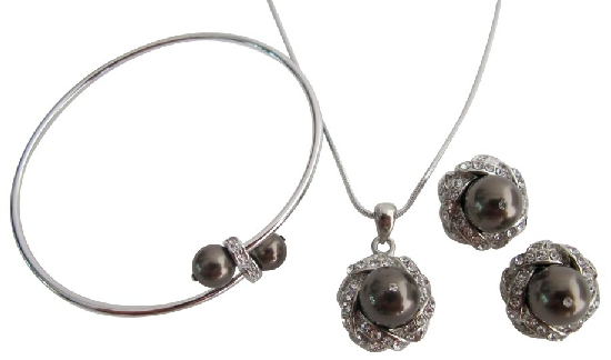 Chocolate Brown Pendant Necklace Stud Earrings & Bracelet