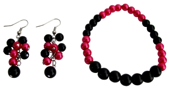 Stunning Stretchable Bracelet Grape Earrings Magenta Black Pearls